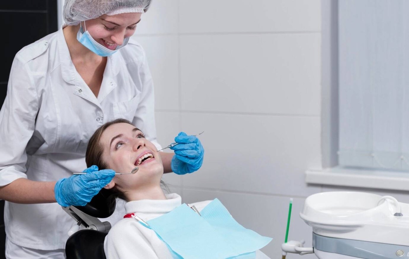 Higiene oral com acompanhamento profissional